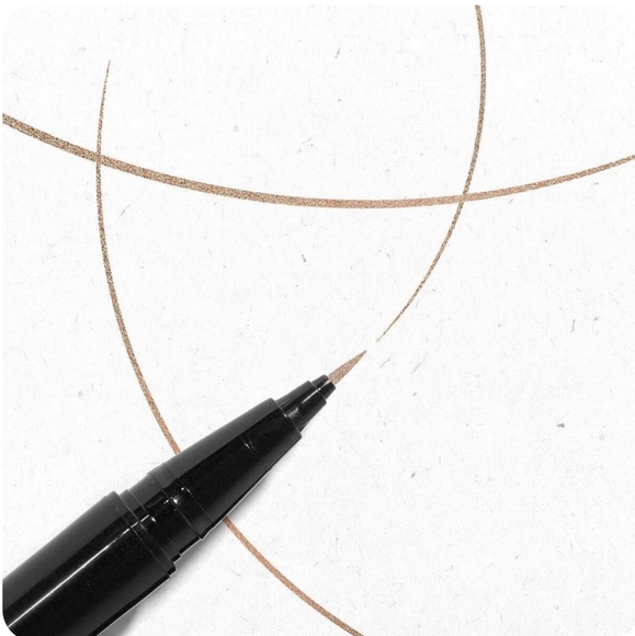 🌟QUARTZ Stila DISCONTINUED Stay All Day Liquid Eyeliner Micro Tip NWT - Picture 2 of 7